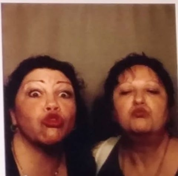 Meet your Posher, Evelyn - Picture 1 of 1